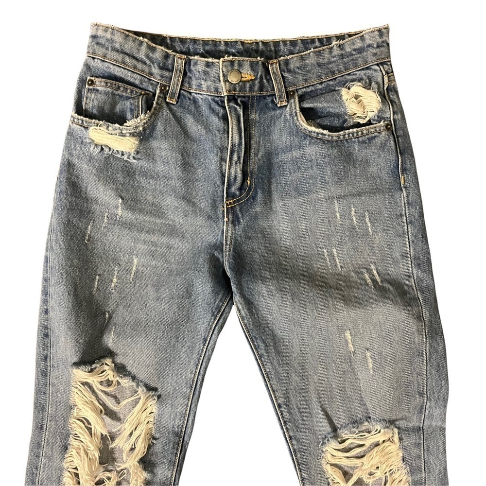 CARMAR Jeans Straight Leg High Rise Destroyed Busted Knee Grunge Designer 2/26 - Picture 3 of 9